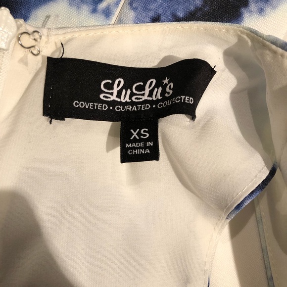 Lulu’s white dress with blue floral’ print - Picture 4 of 4